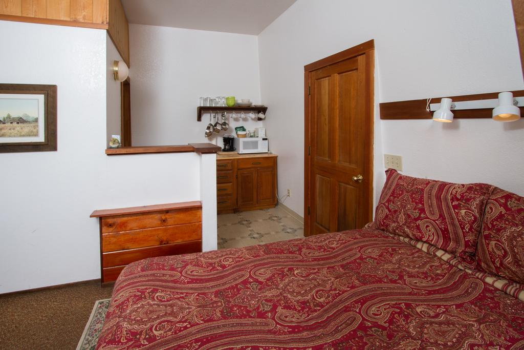 Sweetwater Inn And Spa Mendocino Bagian luar foto