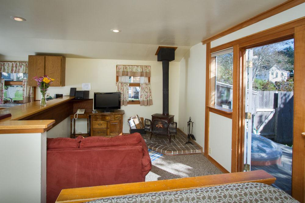 Sweetwater Inn And Spa Mendocino Bagian luar foto